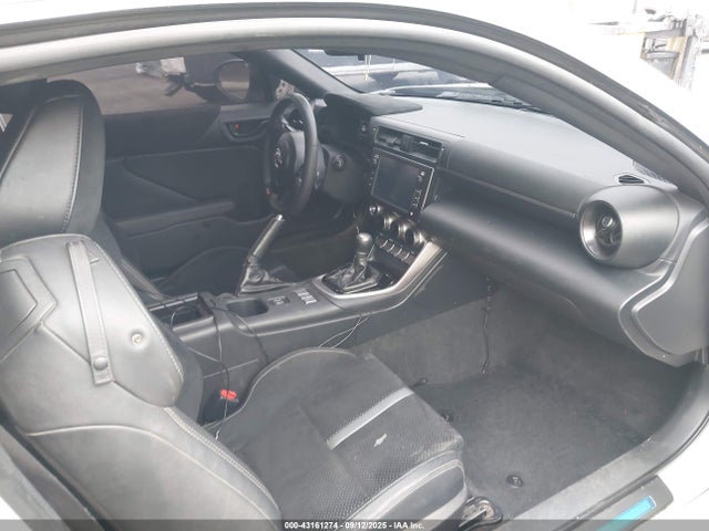 JF1ZNBF1XP8764119 Toyota na