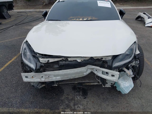 JF1ZNBF1XP8764119 Toyota na
