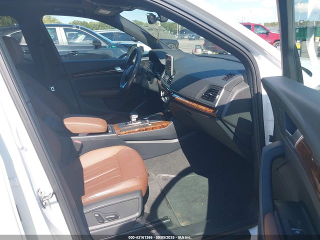 2018 AUDI Q5 WA1BNAFY0J2150347 Photo 4