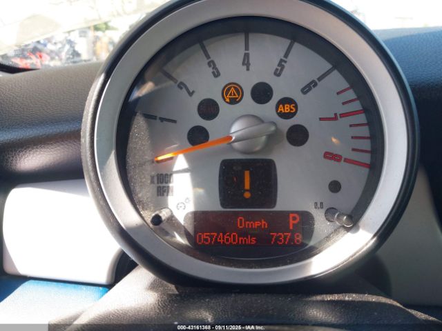 2010 MINI COOPER WMWMF3C50ATZ25688 Photo 6