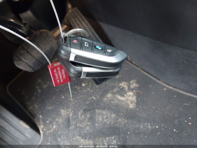 2020 BMW X1 WBXJG9C04L5R54017 Photo 10