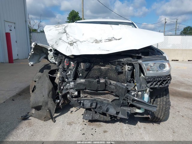 Продажа на аукционе авто 2017 Dodge Durango Sxt Awd, vin: 1C4RDJAG7HC639547, номер лота: 43161463