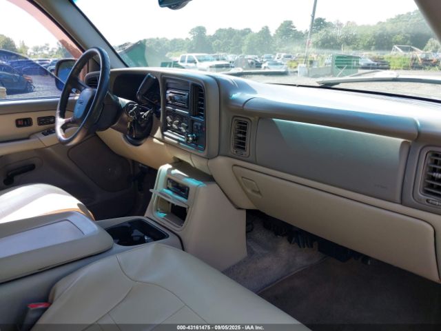 2000 GMC YUKON XL 1500 3GKFK16T6YG174341 Photo 4