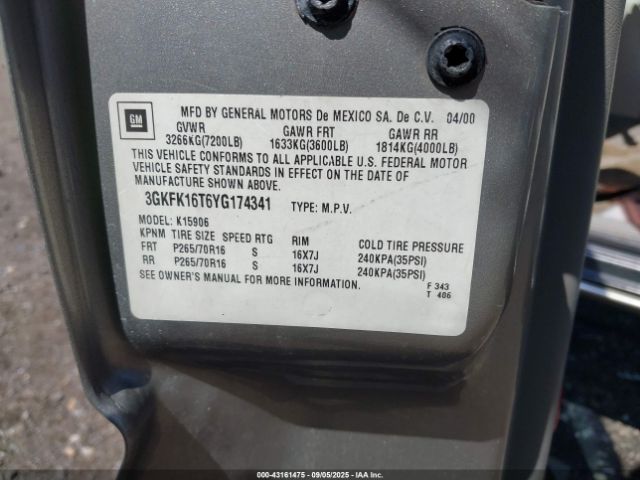 2000 GMC YUKON XL 1500 3GKFK16T6YG174341 Photo 8