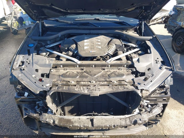 5UX33EU08R9U68674 BMW 2024