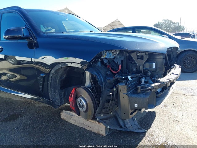 5UX33EU08R9U68674 BMW 2024