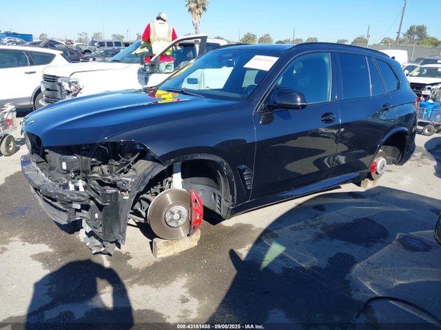 5UX33EU08R9U68674 BMW 2024