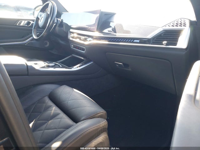 5UX33EU08R9U68674 BMW 2024