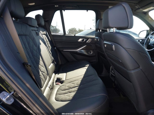 5UX33EU08R9U68674 BMW 2024
