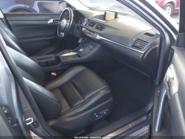 2014 LEXUS CT 200H JTHKD5BH2E2199981 Photo 4
