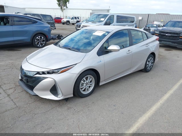 JTDKAMFP6M3178419 Toyota 2zr-fxe, 1nm+1sm
