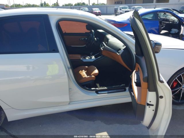 2021 BMW 3 SERIES 3MW5U9J08M8B57457 Photo 4