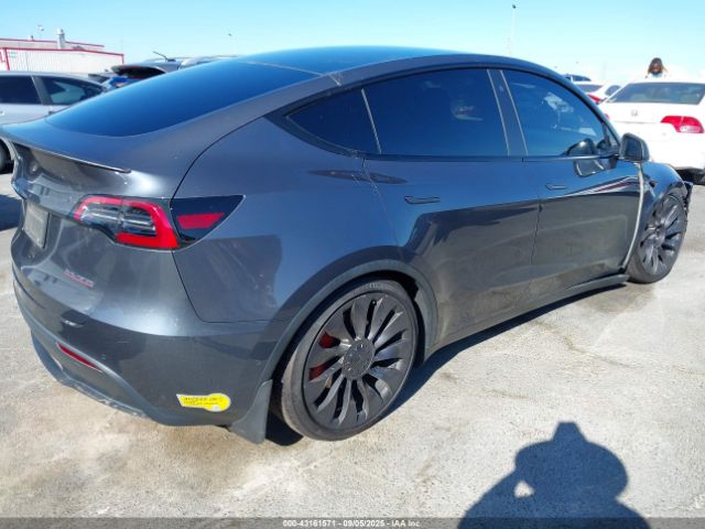 2022 TESLA MODEL Y 7SAYGDEF6NF337139 Photo 3