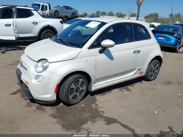 2017 FIAT 500E 3C3CFFGE2HT654243 Photo 1