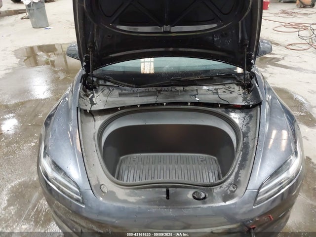 2025 TESLA MODEL 3 5YJ3E1EB3SF929716 Photo 9