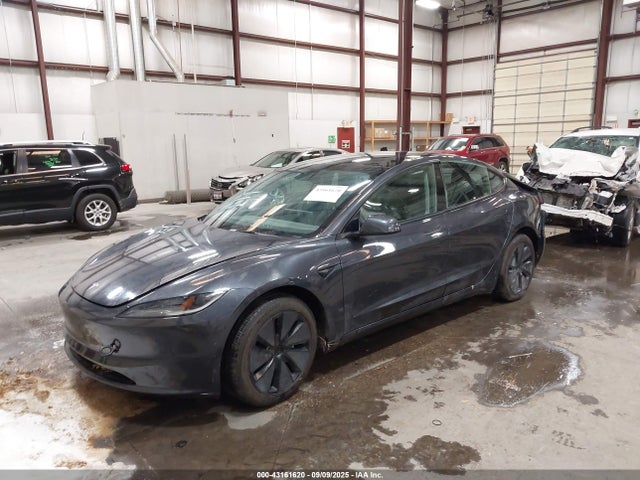 2025 TESLA MODEL 3 5YJ3E1EB3SF929716 Photo 1