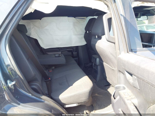 Toyota 4RUNNER SR5 2025 JTEVA5AR6S5004746 Image 8
