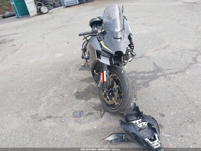 JKBZXVM17PA004558 Kawasaki Ninja Zx-10r
