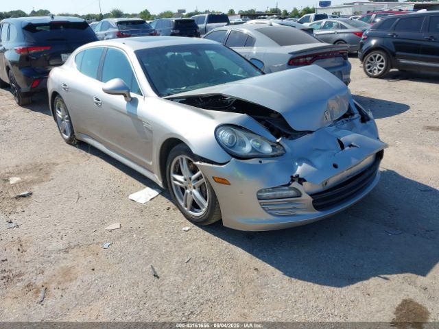 2011 PORSCHE PANAMERA WP0AB2A76BL062641