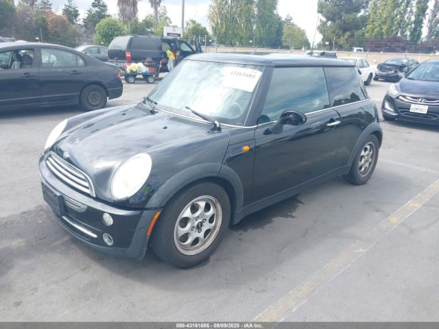 2005 MINI COOPER WMWRC33495TJ67278 Photo 1