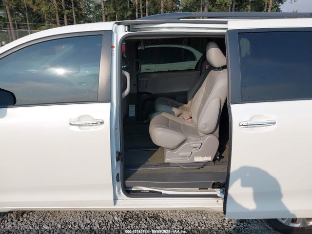 Toyota 2gr-fks 2017 5TDDZ3DC8HS146507 Image 8