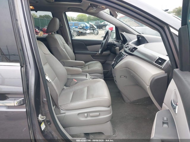 Honda j35z8 2015 5FNRL5H95FB056170 Image 5
