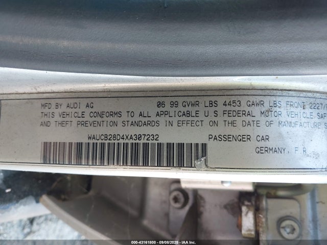 1999 AUDI A4 WAUCB28D4XA307232 Photo 8