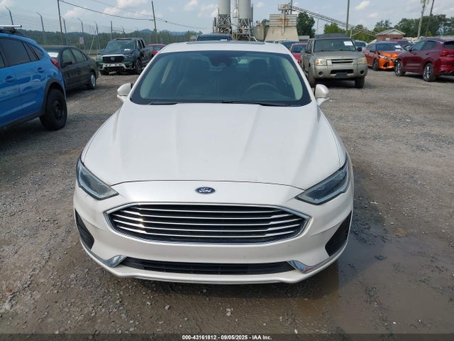 Ford 2019 2019 3FA6P0CD4KR101832 Image 12