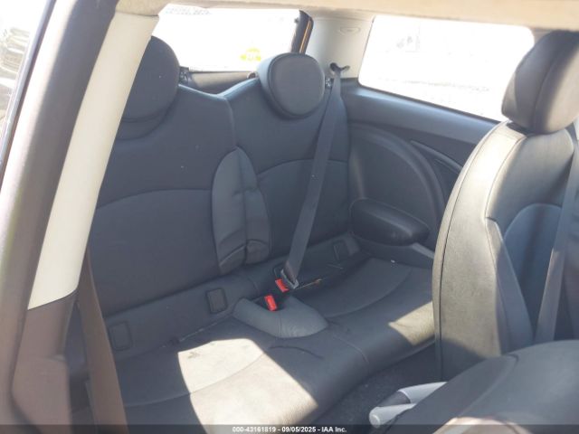 2008 MINI COOPER S WMWMF735X8TV32721 Photo 7