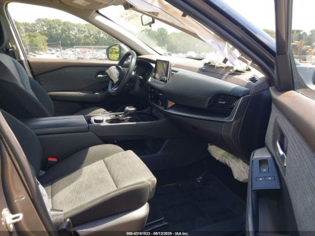 2021 NISSAN ROGUE JN8AT3BB4MW201905 Photo 4