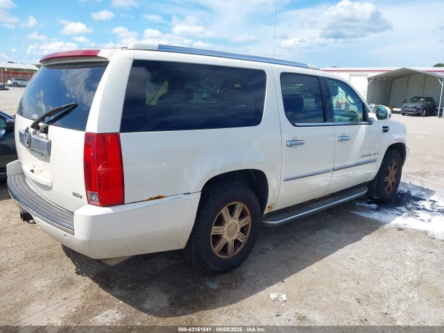 2007 CADILLAC ESCALADE ESV 1GYFK66857R289333 Photo 3