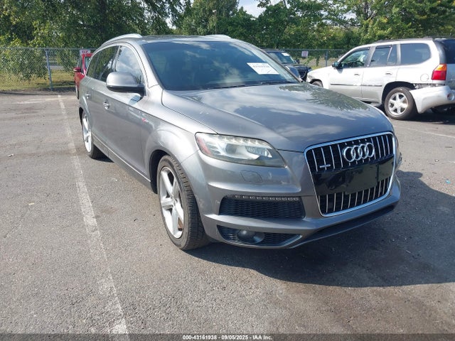 2011 AUDI Q7 WA1DGBFE2BD009235 Photo 0
