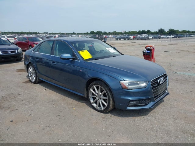 2015 AUDI A4 WAUBFAFL9FA074452 Photo 0