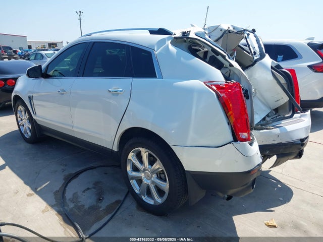 2016 CADILLAC SRX 3GYFNDE34GS543399 Photo 2