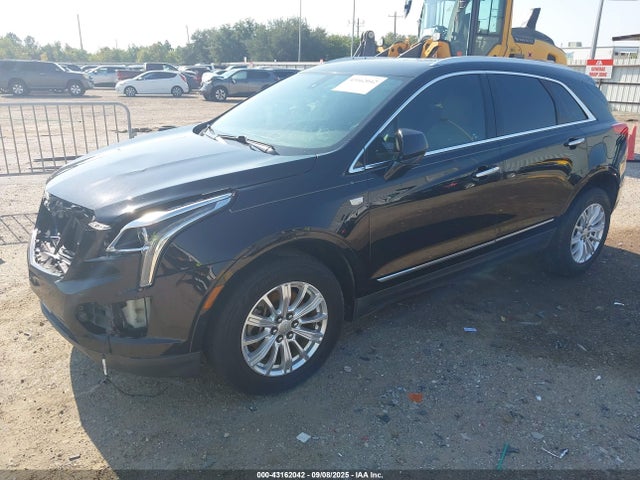 2018 CADILLAC XT5 1GYKNARS4JZ138670 Photo 1
