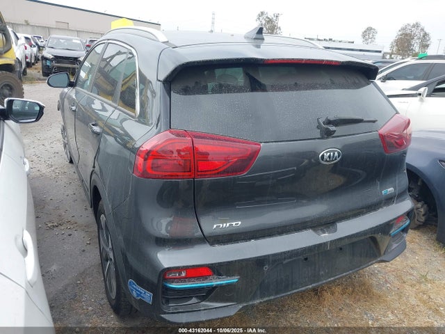 KNDCE3LGXL5080696 KIA 2020