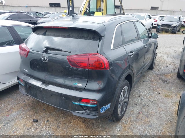 KNDCE3LGXL5080696 KIA 2020