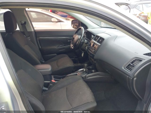 2016 MITSUBISHI OUTLANDER SPORT JA4AP3AW8GZ050875 Photo 4