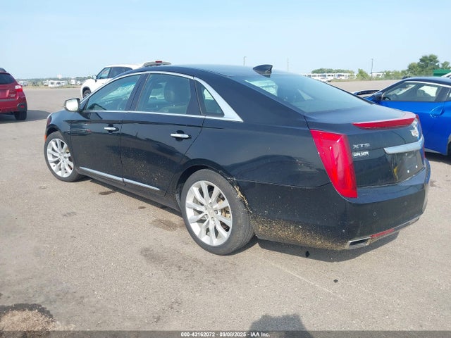 2017 CADILLAC XTS 2G61M5S38H9160354 Photo 2