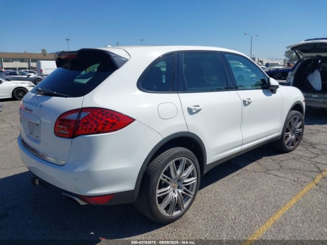 2014 PORSCHE CAYENNE WP1AB2A27ELA55947 Photo 3