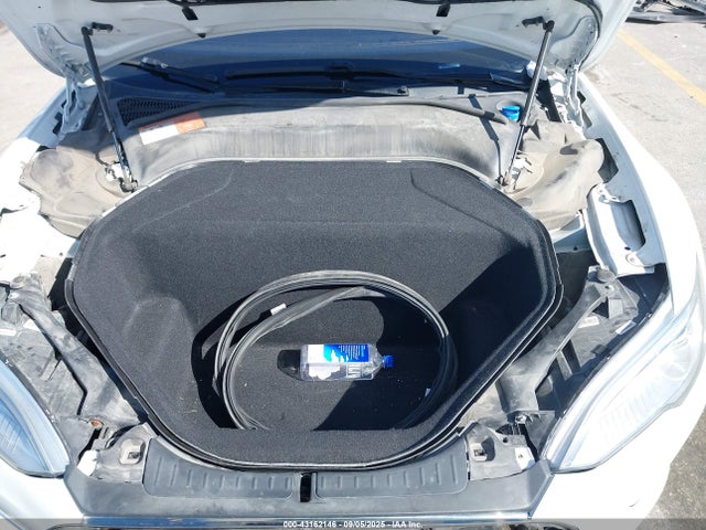 2014 TESLA MODEL S 5YJSA1H24EFP64539 Photo 9