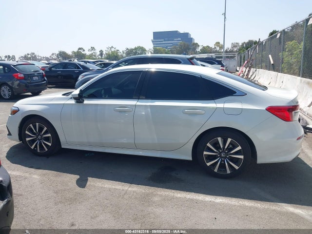 Honda l15b7 2024 2HGFE1F73RH325046 Image 14