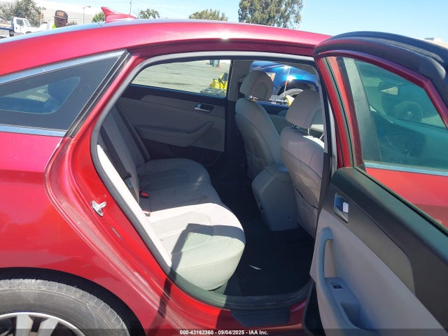 5NPE24AF0FH184118 Hyundai Sonata