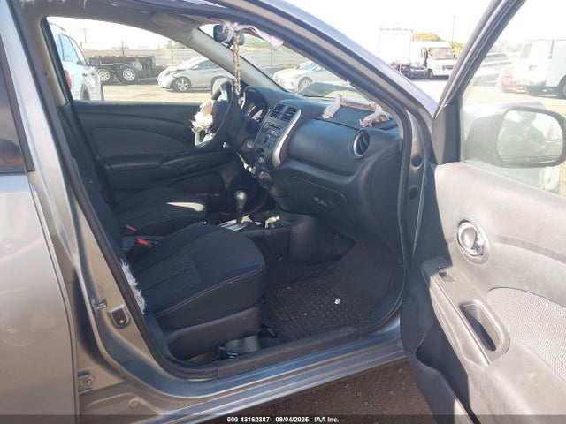 3N1CN7AP8EL839605 Nissan Versa 1.6 Sv