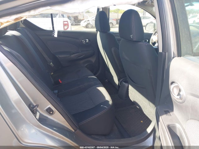 3N1CN7AP8EL839605 Nissan Versa 1.6 Sv