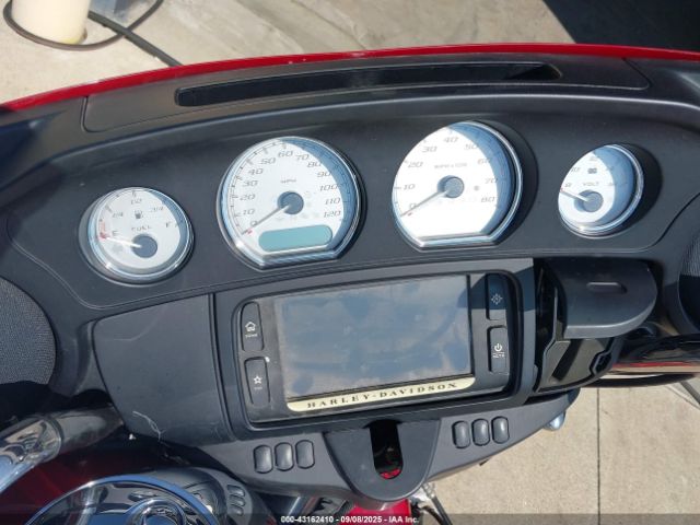 2021 HARLEY-DAVIDSON FLHX 1HD1KBC1XMB642068 Photo 6