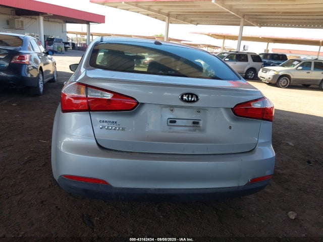 KIA dohc mpi nu 2015 KNAFK4A64F5371069 Image 15