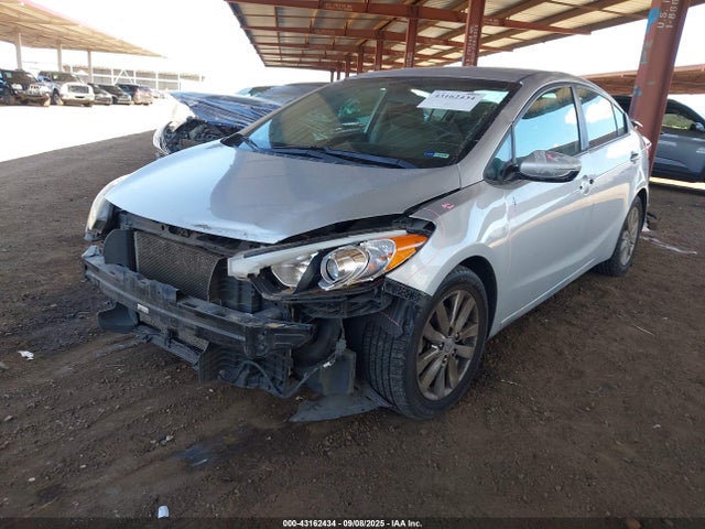 KIA dohc mpi nu 2015 KNAFK4A64F5371069 Image 2