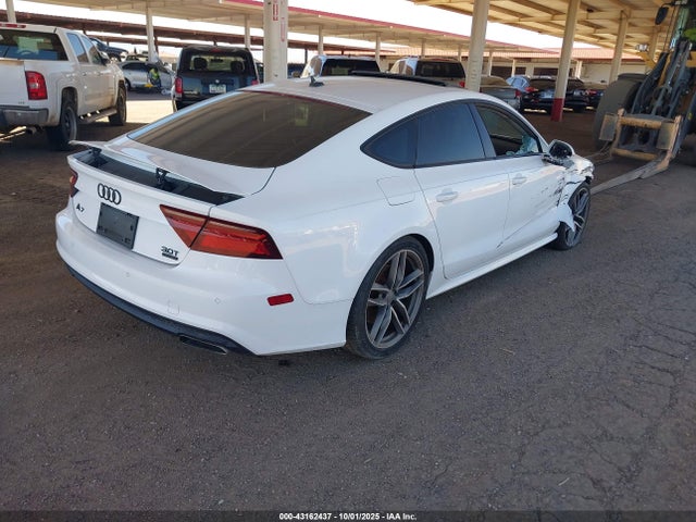 2016 AUDI A7 WAUWGAFC4GN019500 Photo 3