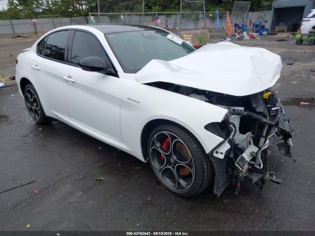 2022 ALFA ROMEO GIULIA ZARFANBN1N7654460
